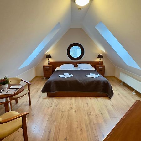 Hotel Rigga Willa Lucja Władysławowo Exteriör bild