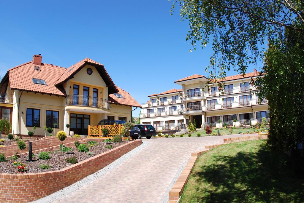 Hotel Rigga Willa Lucja Władysławowo Exteriör bild
